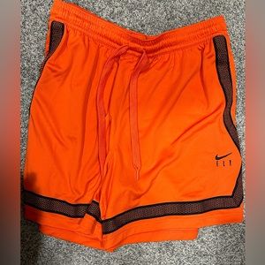 Nike basketball short